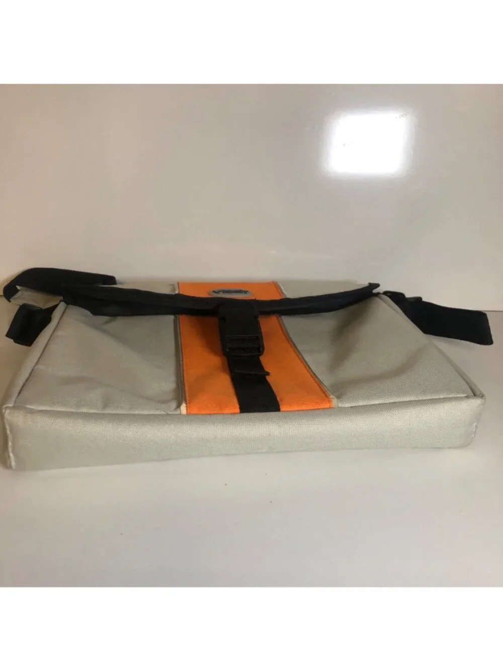 Vtech Laptop Messenger Bag Padded Shoulder Strap Gray Orange